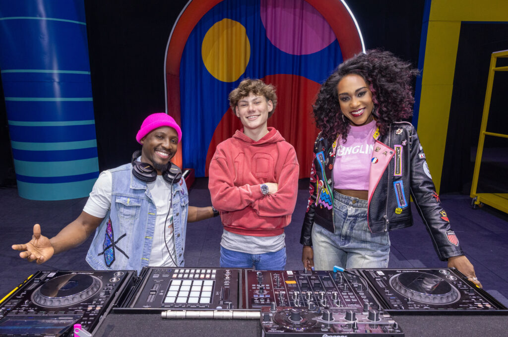 Maddox with Aria and DJ