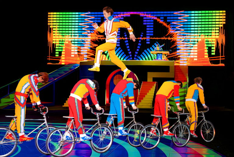 henan acrobatic troupe